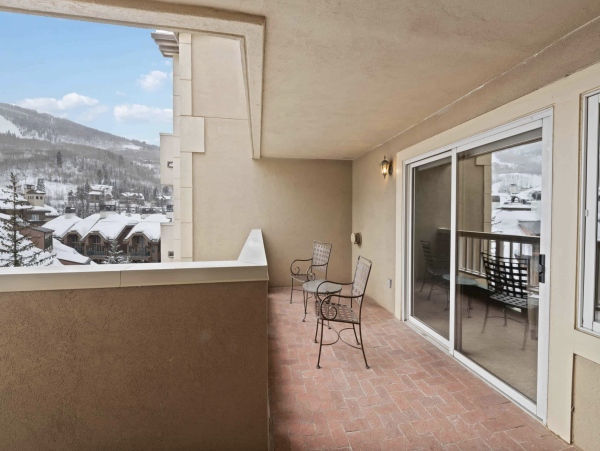 Sophisticated retreat in the heart of the Village 3 bedroom plus Den